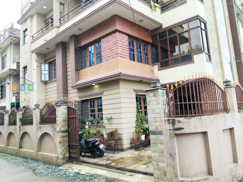 House on Sale at Pepsicola Barah Shutters 